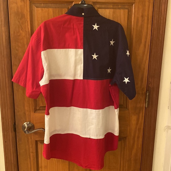 Tommy Hilfiger American flag button down shirt - Picture 2 of 4